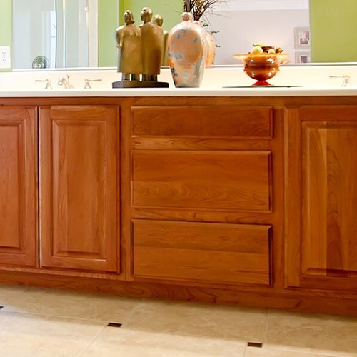 Custom cabinets in Middleton, WI from Majestic Floors and More LLC